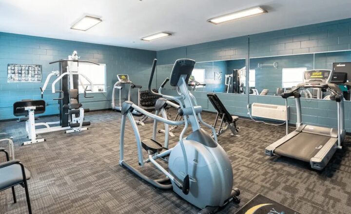 Common room at Alpharus Health Springfield residential treatment campus