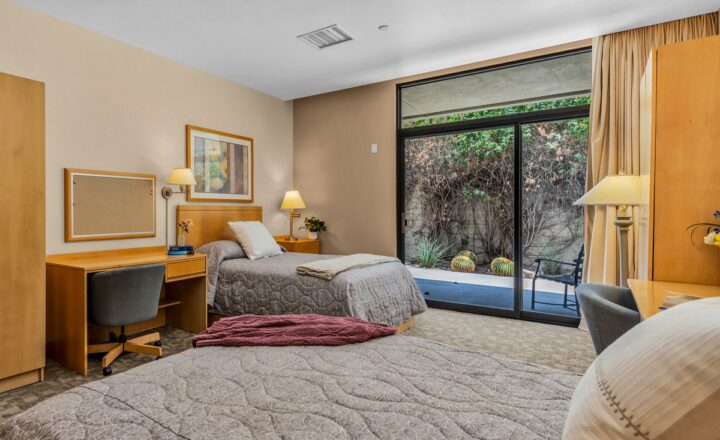 Shared residential bedroom at Betty Ford Center Rancho Mirage