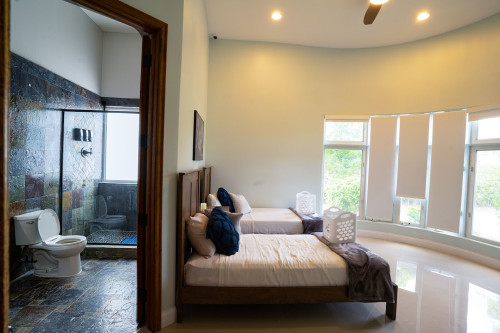 Entrance to Florida Helps and Evoke Wellness in Coconut Creek