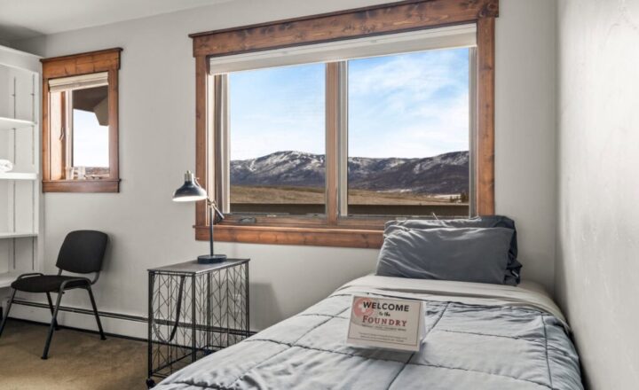 Bedroom at the Foundry Steamboat residential treatment campus