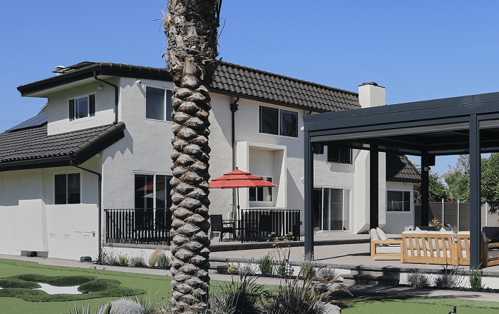 House of Life residential estate and landscaped outdoor area in Simi Valley