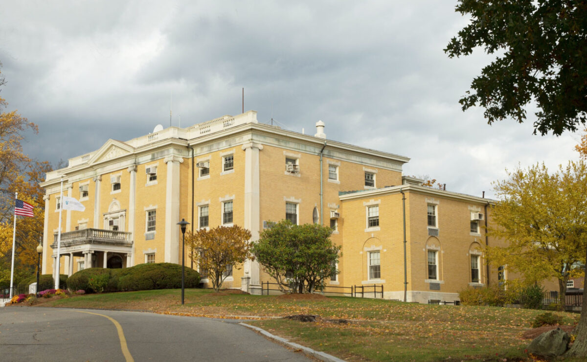 McLean Hospital Belmont campus exterior
