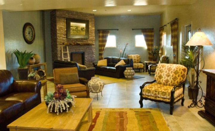 Residential setting at Monte Nido Rosewood Ranch in Wickenburg