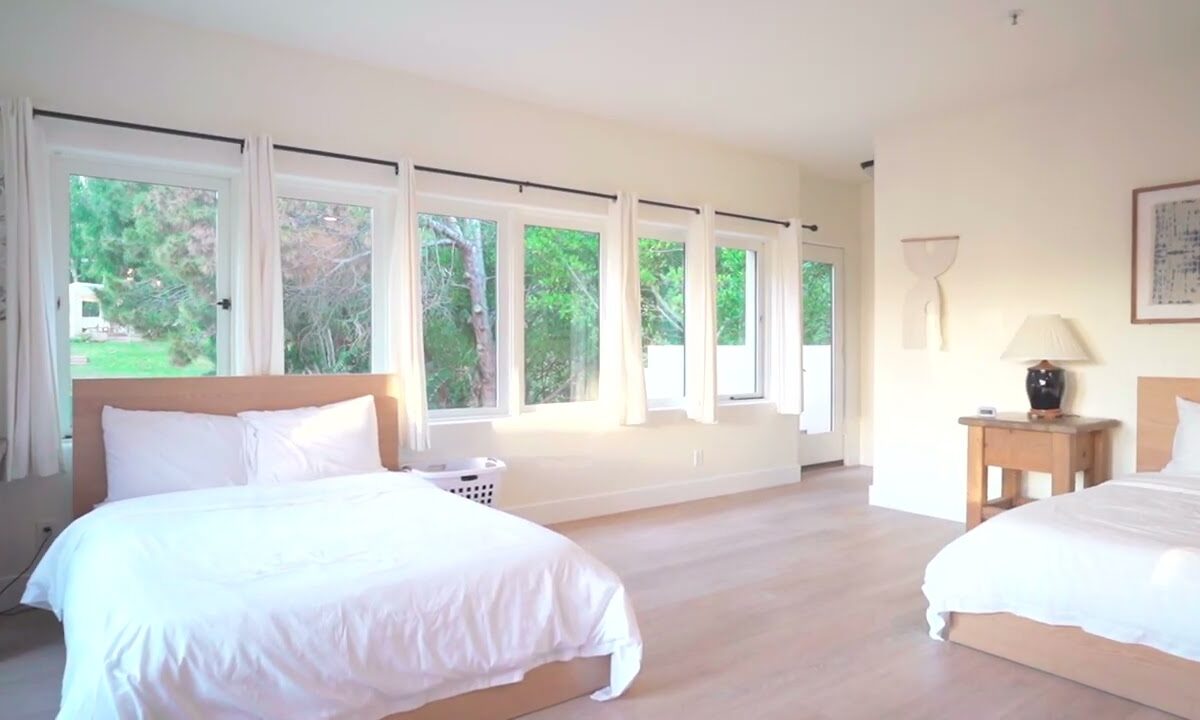 Shared bedroom at Paradigm Treatment's Point Dume teen residence in Malibu