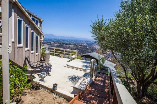 Pillars Recovery Newport Beach residence and coastal terrace