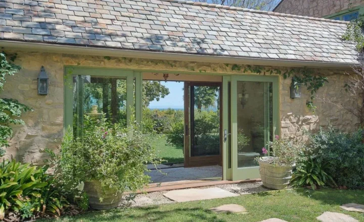 Garden entrance at Amend Malibu Portshead House
