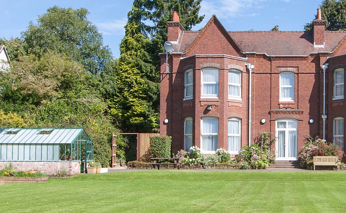 Grounds of Priory Hospital Woodbourne in Birmingham