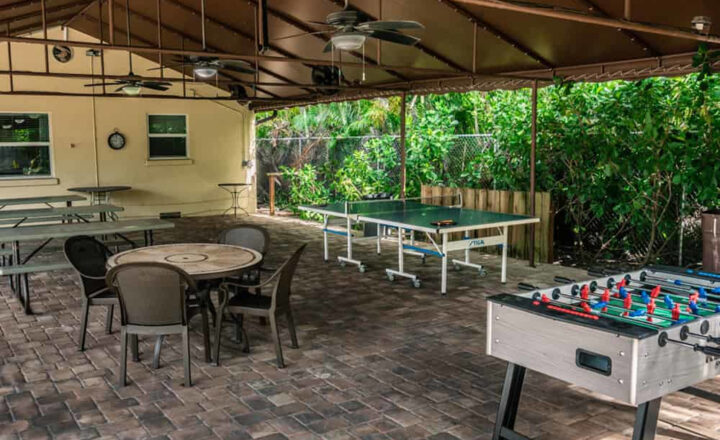 Covered outdoor recreation patio at Recovery Unplugged Lake Worth