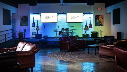 Recovery Unplugged — Austin FM 969 residential campus