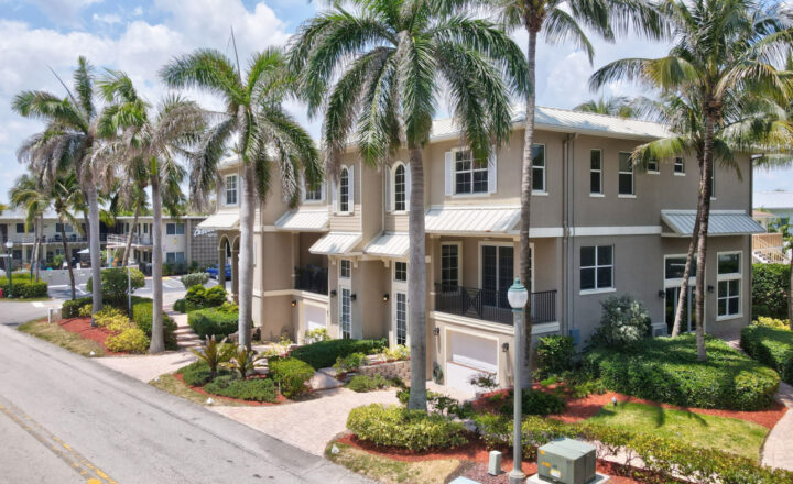 Residential campus setting at Seaside Wellness in West Palm Beach