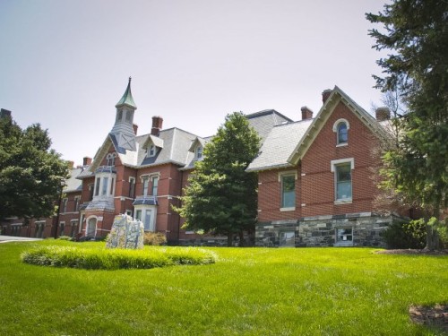 Brick exterior and lawn at Sheppard Pratt in Towson