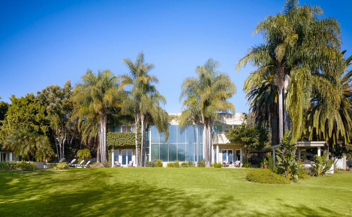 Summit Malibu residential building and lawn at the Sea Vista Drive campus
