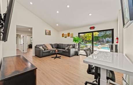 Communal lounge at Eden Recovery Center in Santa Clarita