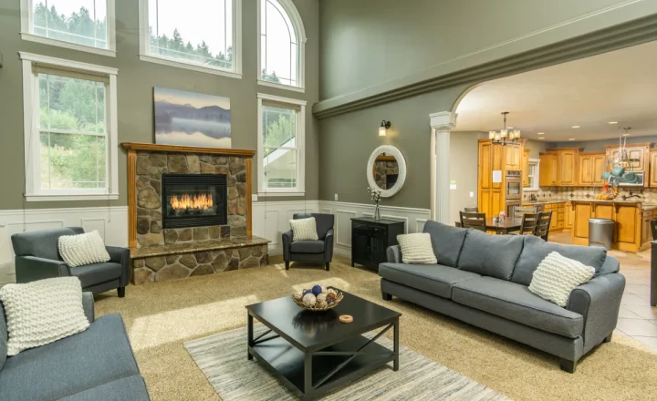 Shared living room at Moonlight Mountain Recovery in Pocatello, Idaho