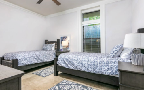 Indoor lounge and recreation space at New Choices Treatment Center in San Antonio