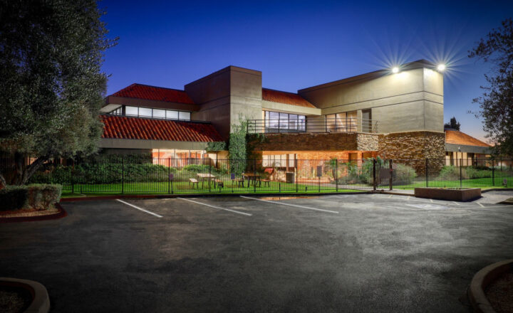 Pinnacle Peak Recovery residential accommodation in Scottsdale