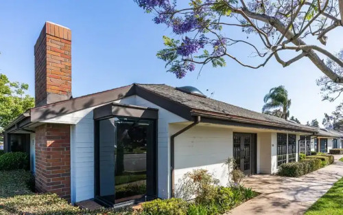Resurgence California residential facility in Costa Mesa