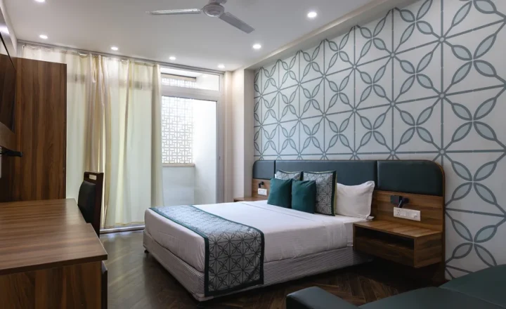 Single-occupancy patient room at Sukoon Psychiatric Centre in Gurgaon