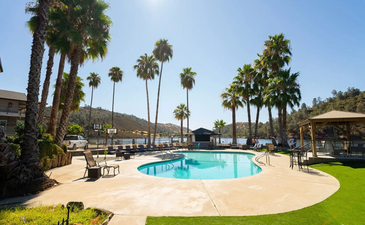 Swimming pool and Lake Tulloch at The Lakes Treatment Center in Copperopolis, California